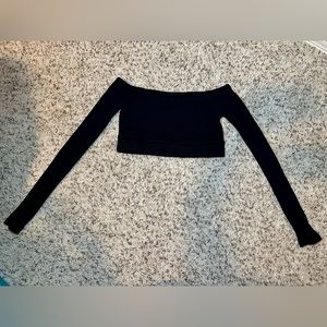 Long sleeve crop top